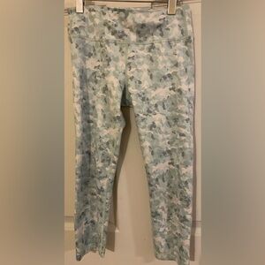 Athleta Girl Chit Chat Tight
Size L12